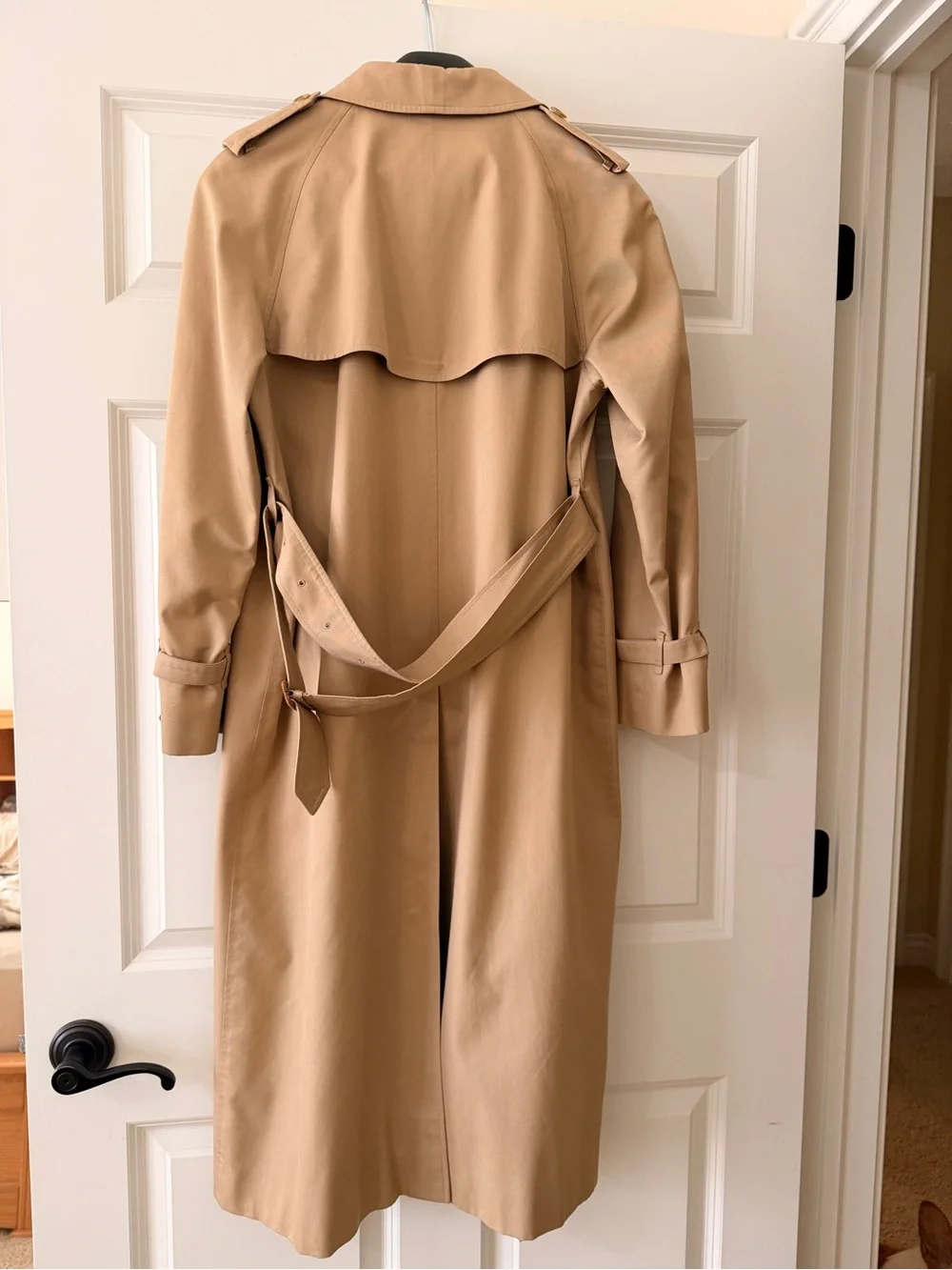 Classic Burberry’s Trench Coat with warmer and collar - Picture 2 of 13